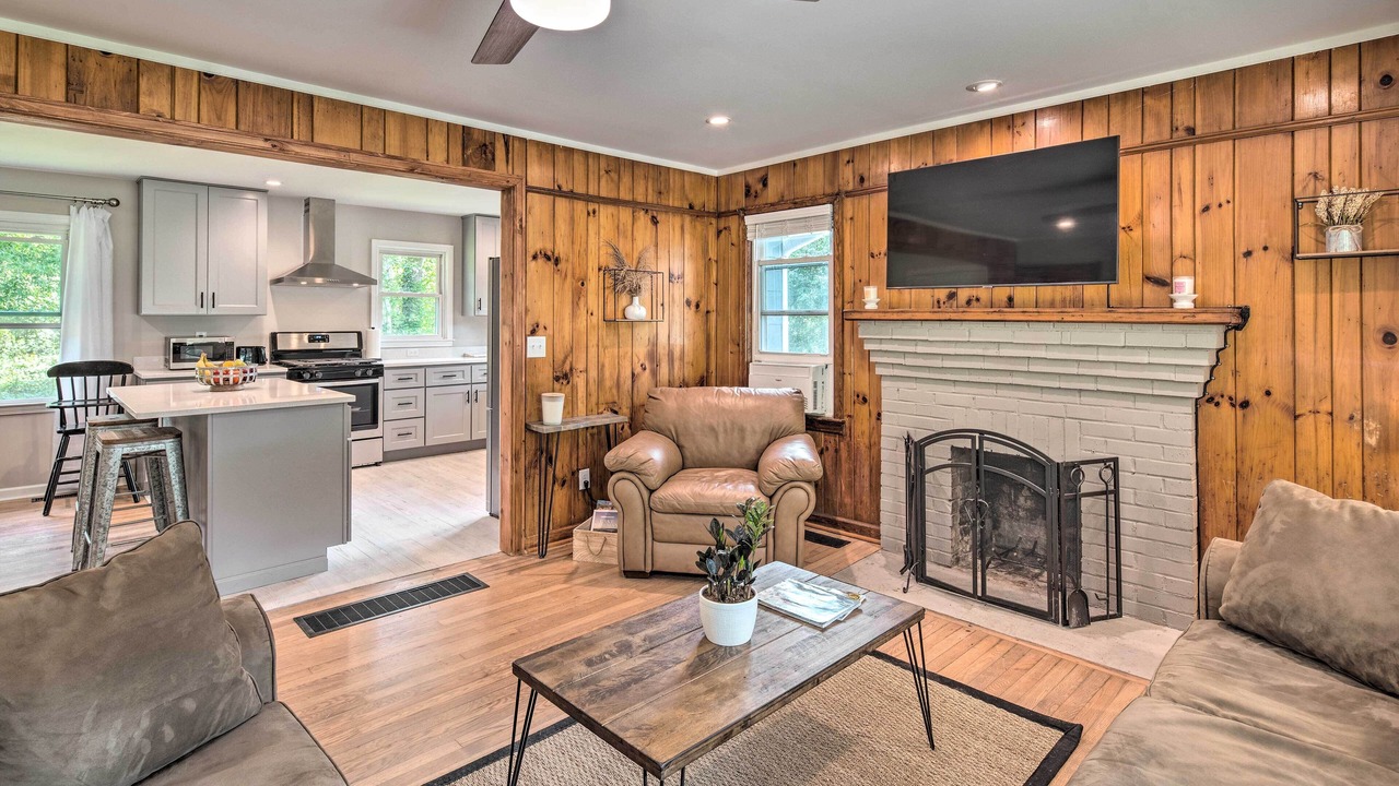 Photo of Bedroom in Skyland