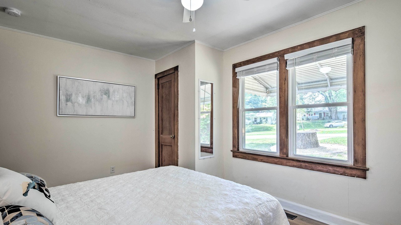 Photo of Bedroom in Skyland