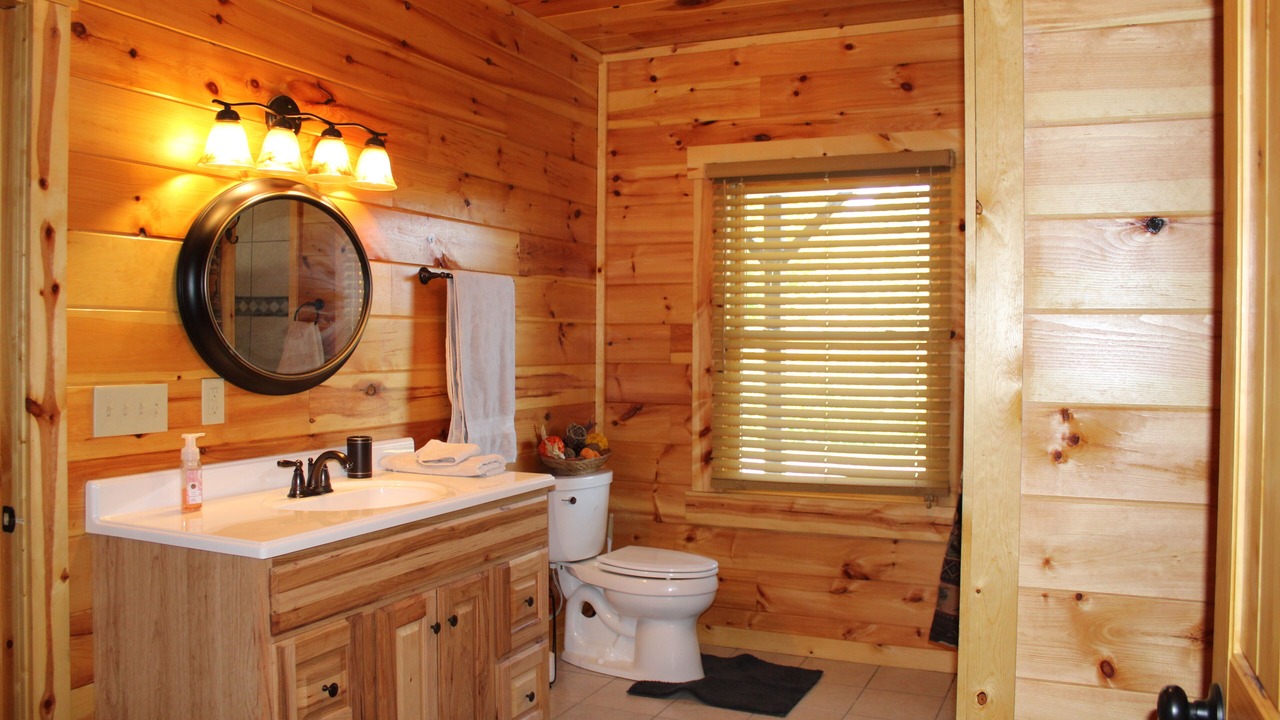 Photo of Bathroom in Marshall