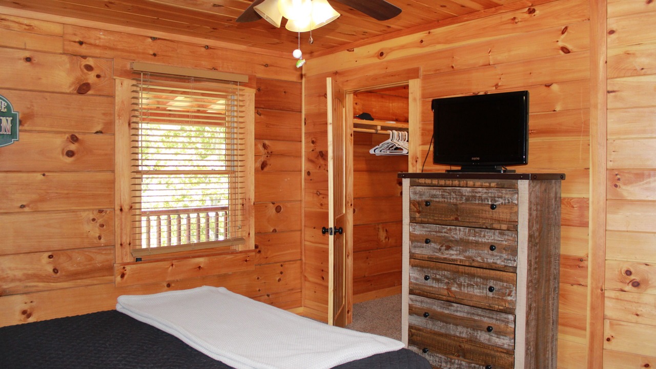 Photo of Bedroom in Marshall
