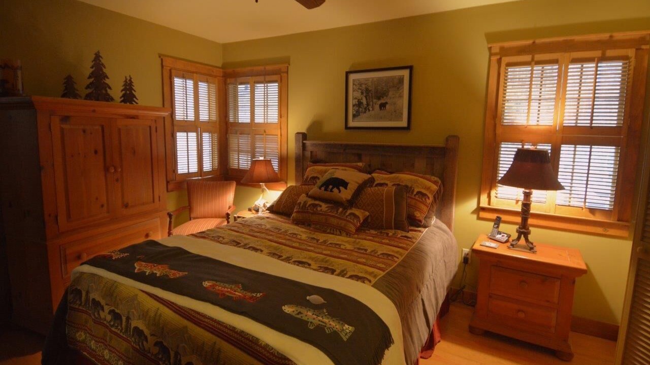 Photo of Bedroom in Robbinsville