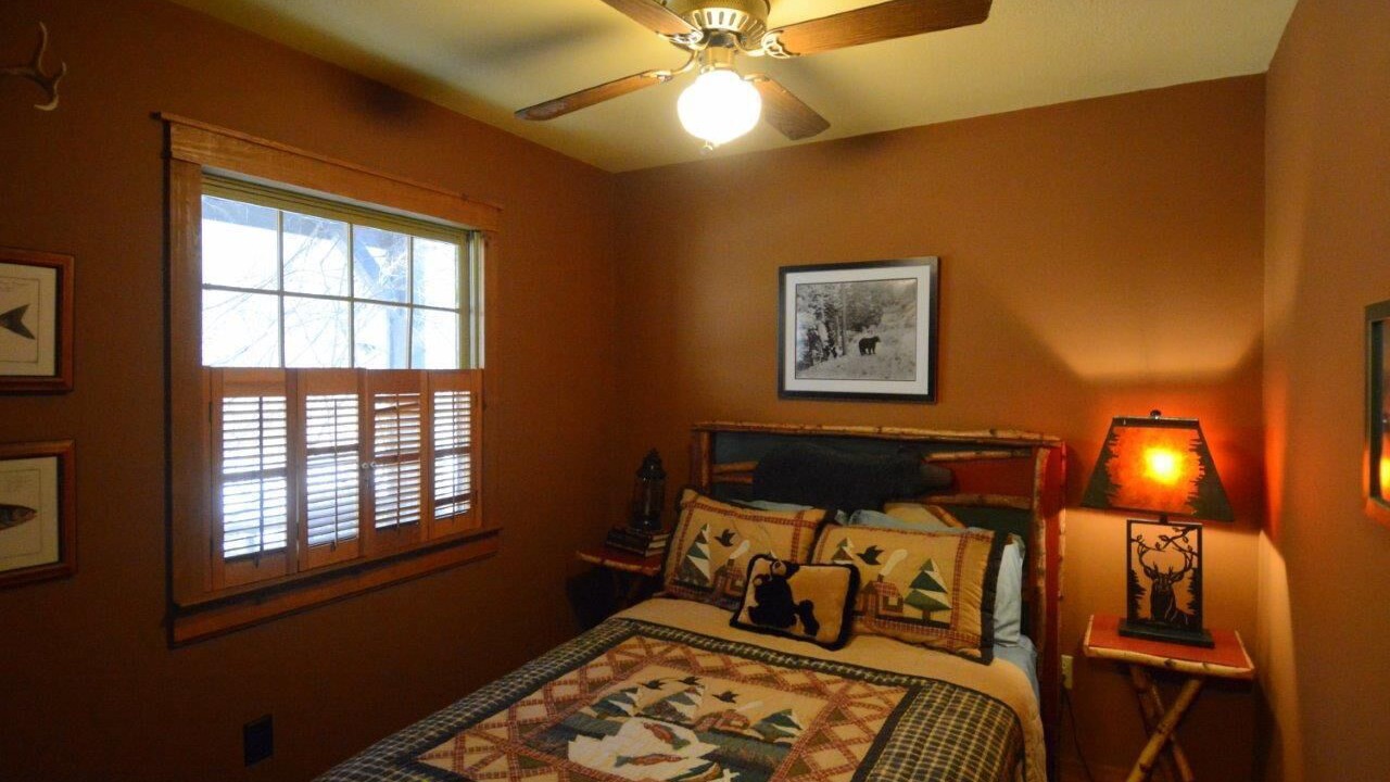 Photo of Bedroom in Robbinsville