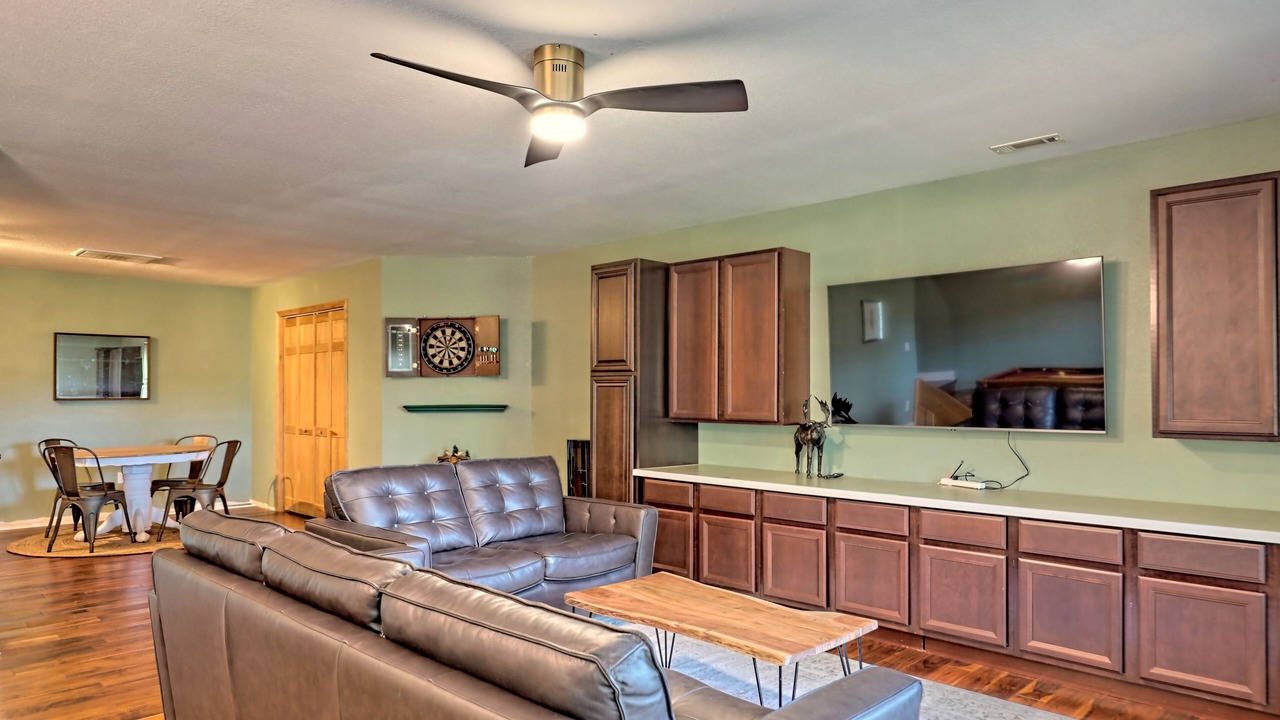 Photo of Livingroom in Murphy