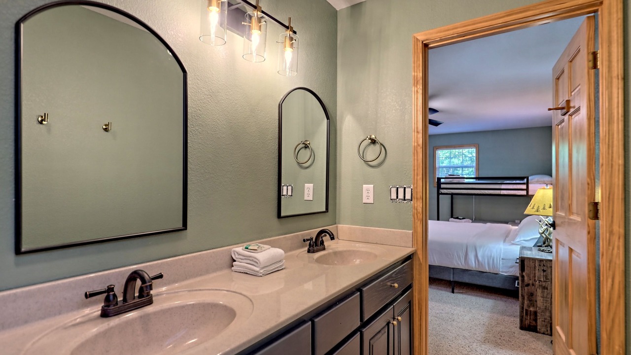 Photo of Bathroom in Murphy