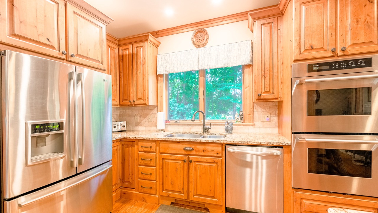 Photo of Kitchen in Lake Junaluska