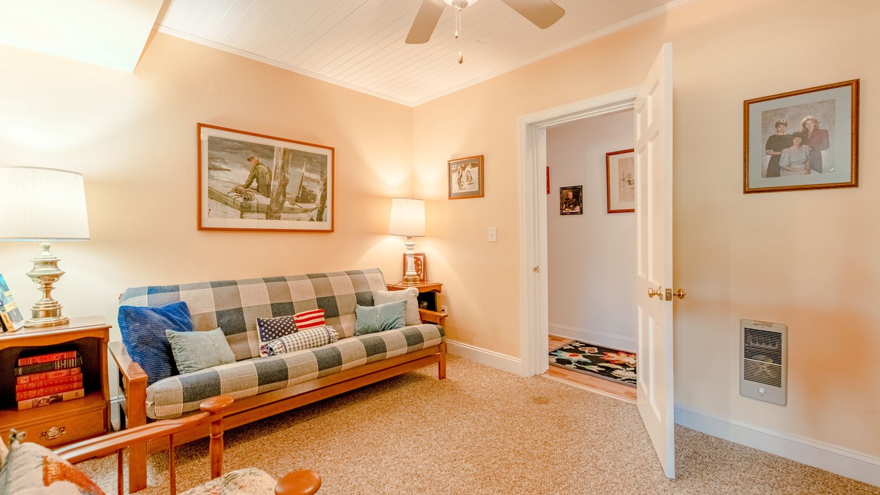 Photo of Livingroom in Lake Junaluska