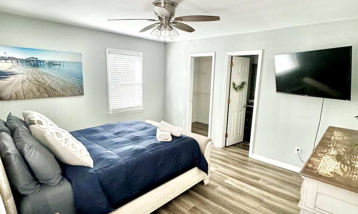 Photo of Bedroom in Kirkland