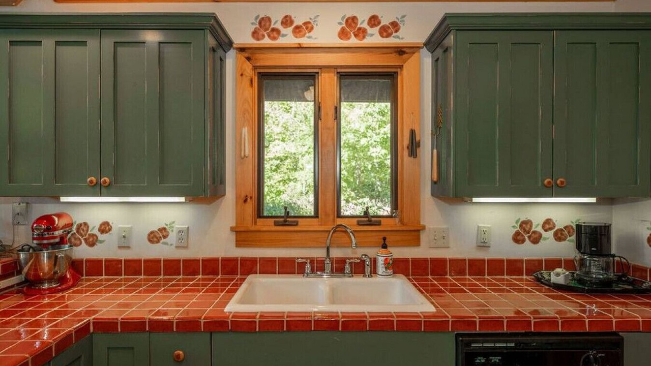 Photo of Kitchen in Cullowhee