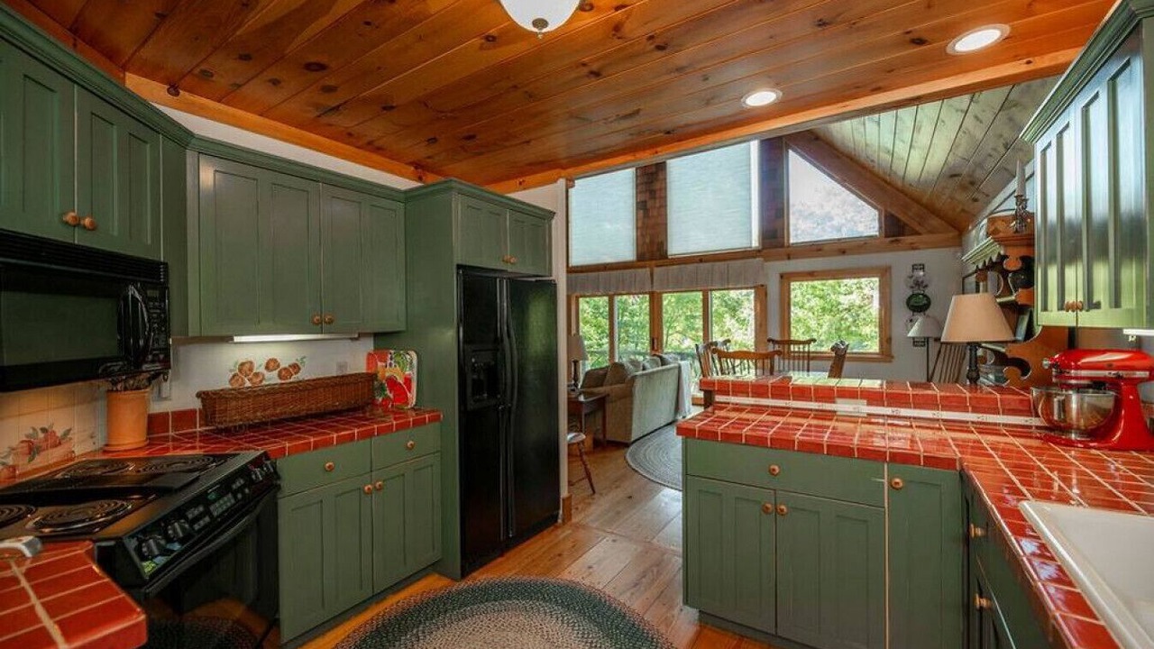 Photo of Kitchen in Cullowhee