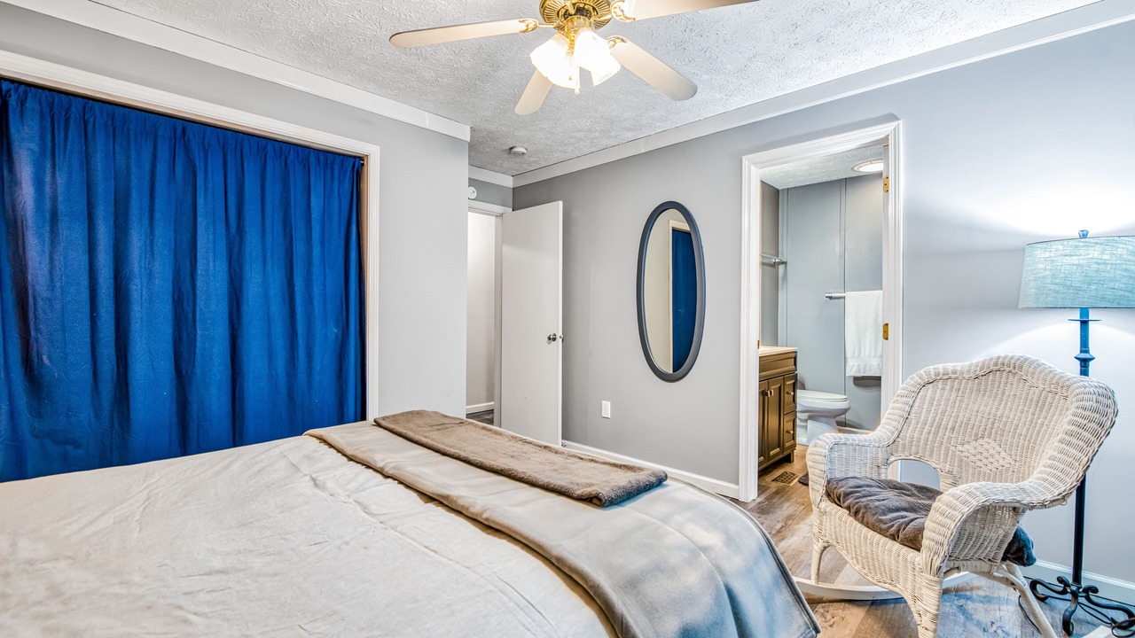 Photo of Bedroom in Waynesville