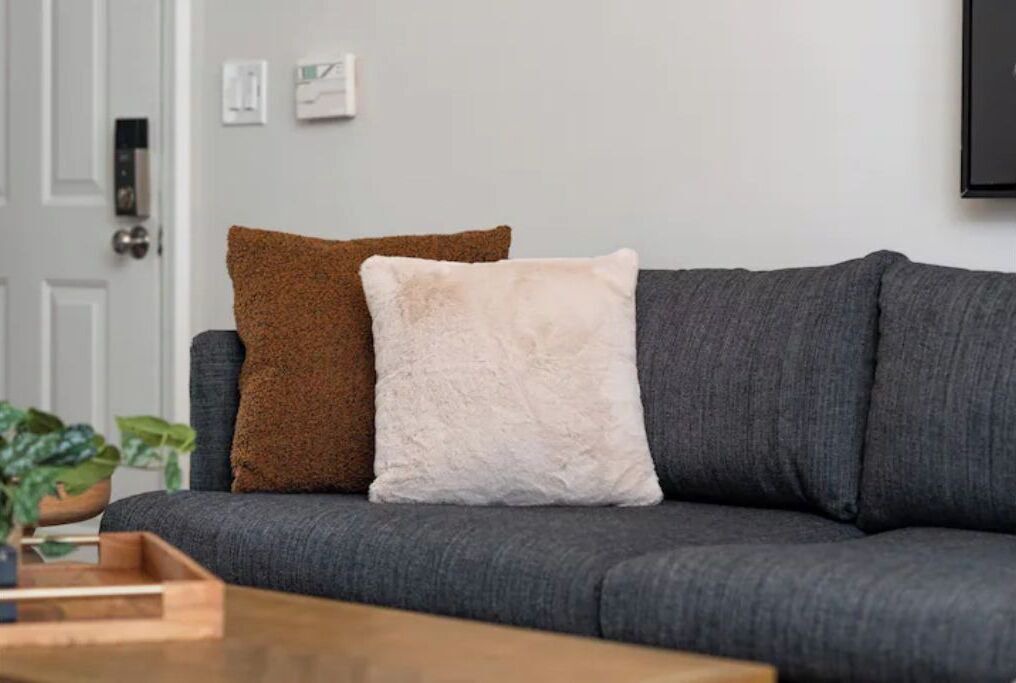Photo of Livingroom in Rutledge Hill