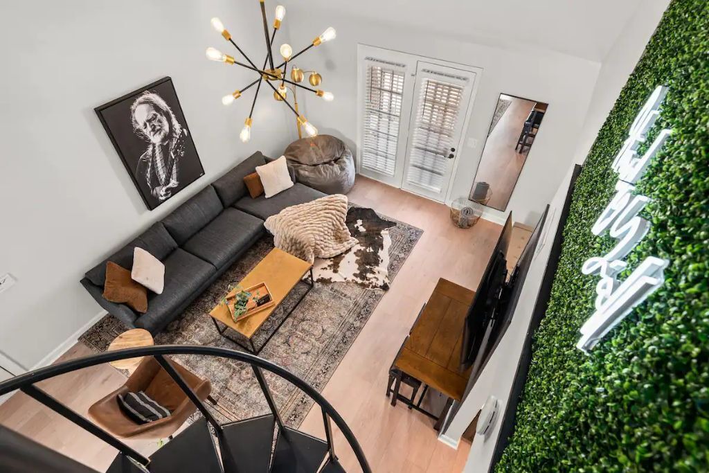 Photo of Livingroom in Rutledge Hill