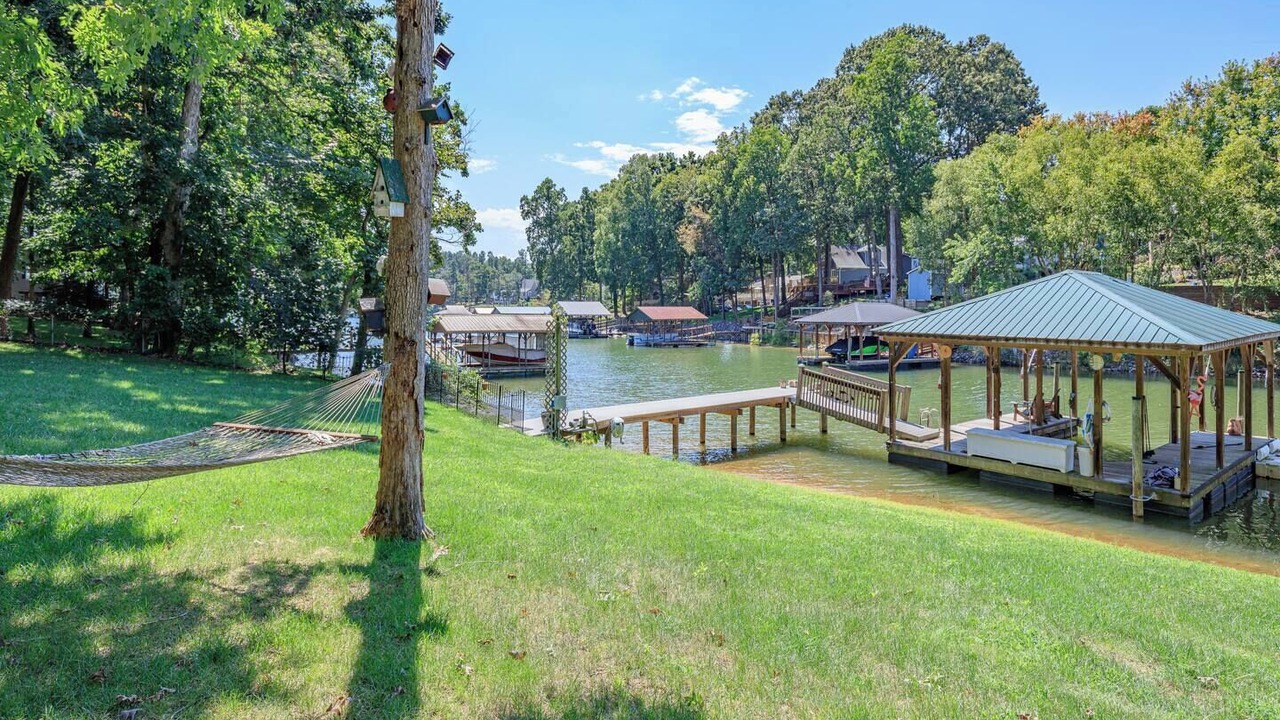 Photo of Outdoor in Troutman