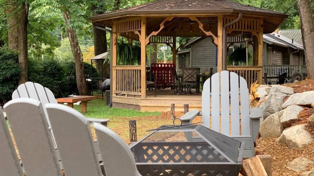 Photo of Outdoor in Lake Lure