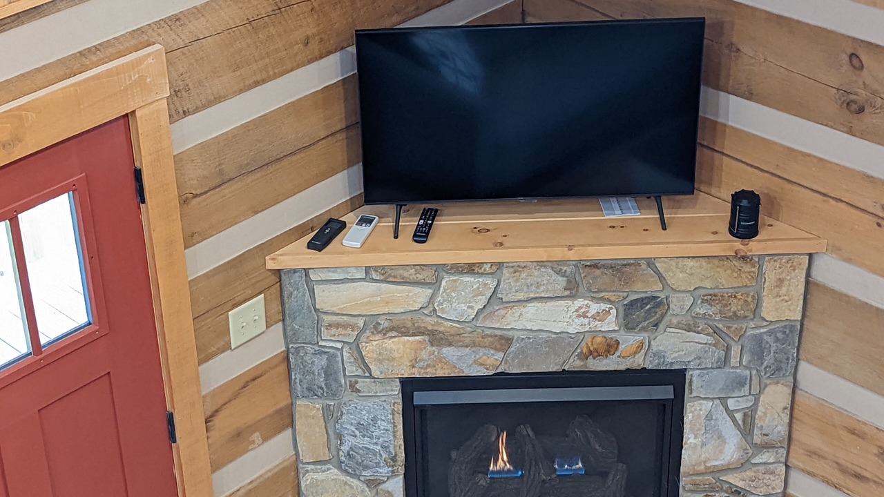 Photo of Livingroom in Traphill