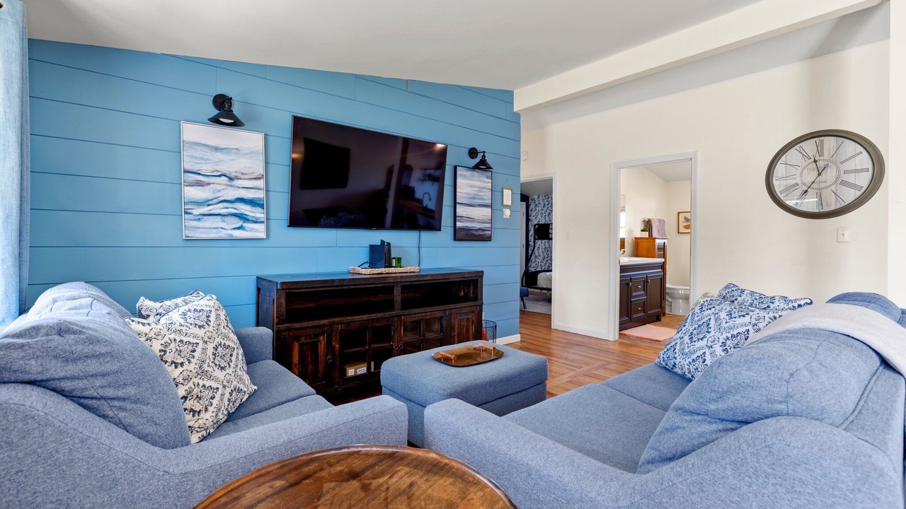 Photo of Livingroom in Oakley