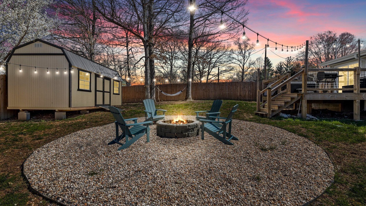 Photo of Outdoor in Oakley