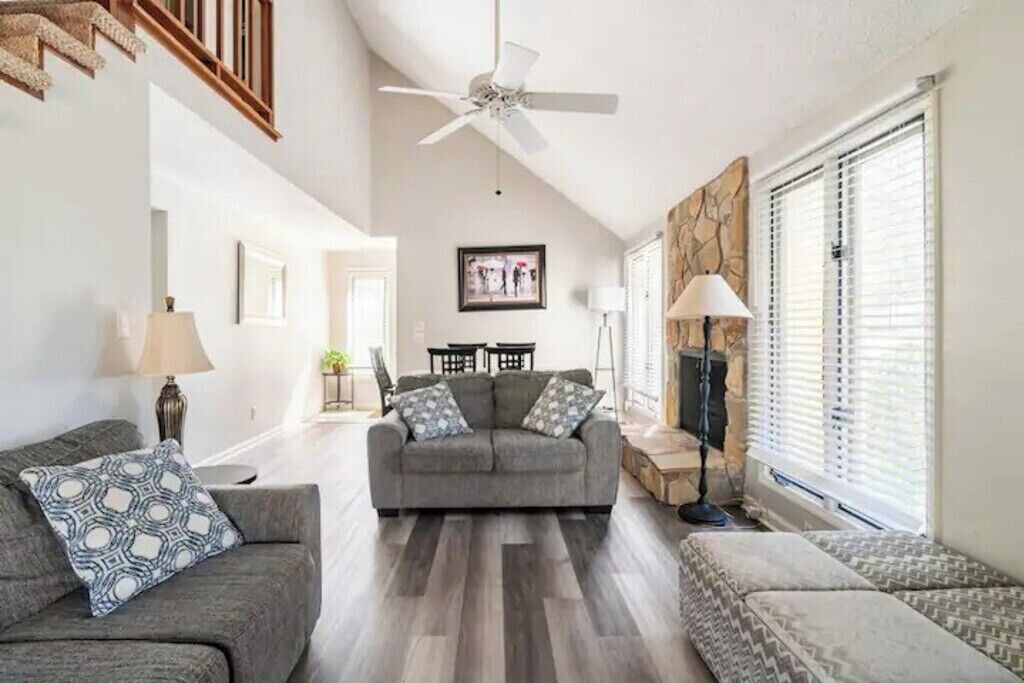 Photo of Livingroom in Charlotte