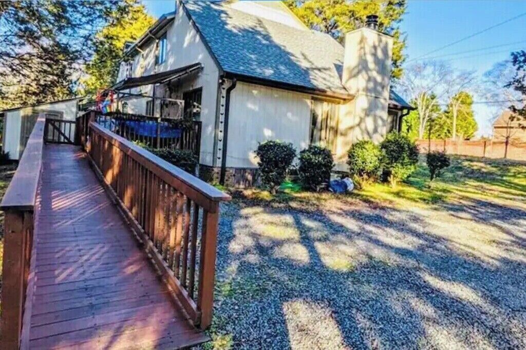 Photo of Outdoor in Charlotte