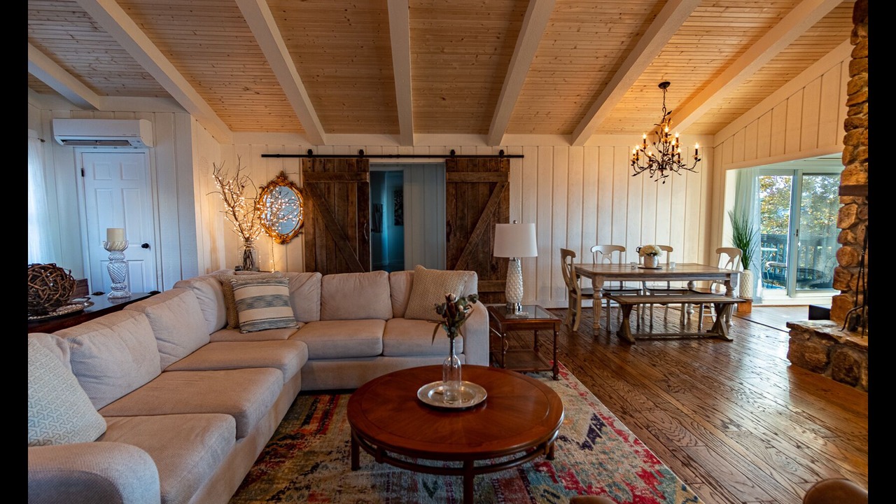 Photo of Livingroom in Roaring Gap
