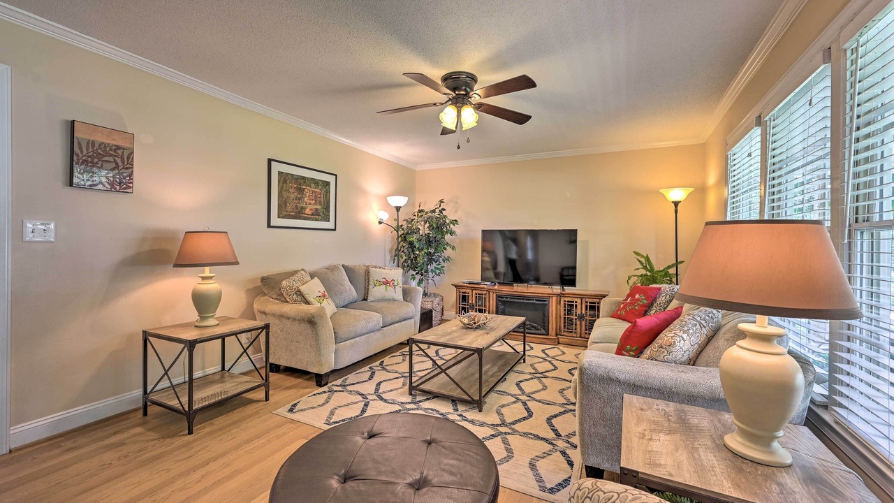 Photo of Livingroom in Browns Summit