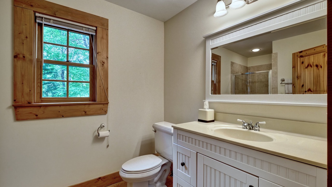 Photo of Bathroom in Sapphire