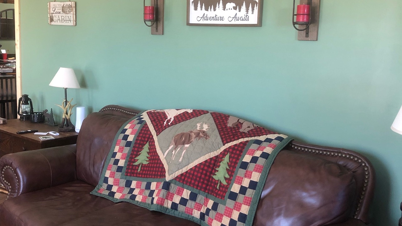 Photo of Livingroom in Millers Creek