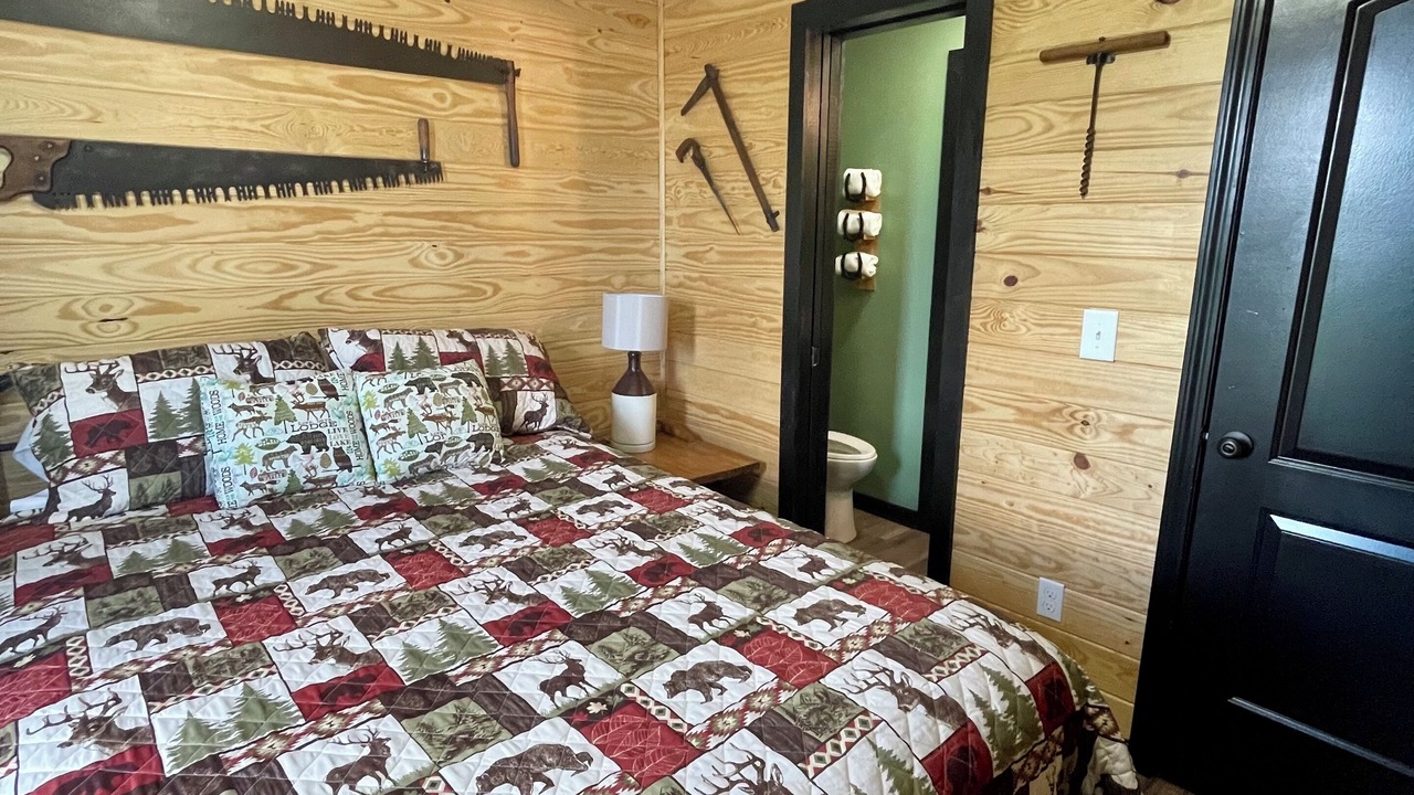 Photo of Bedroom in Millers Creek