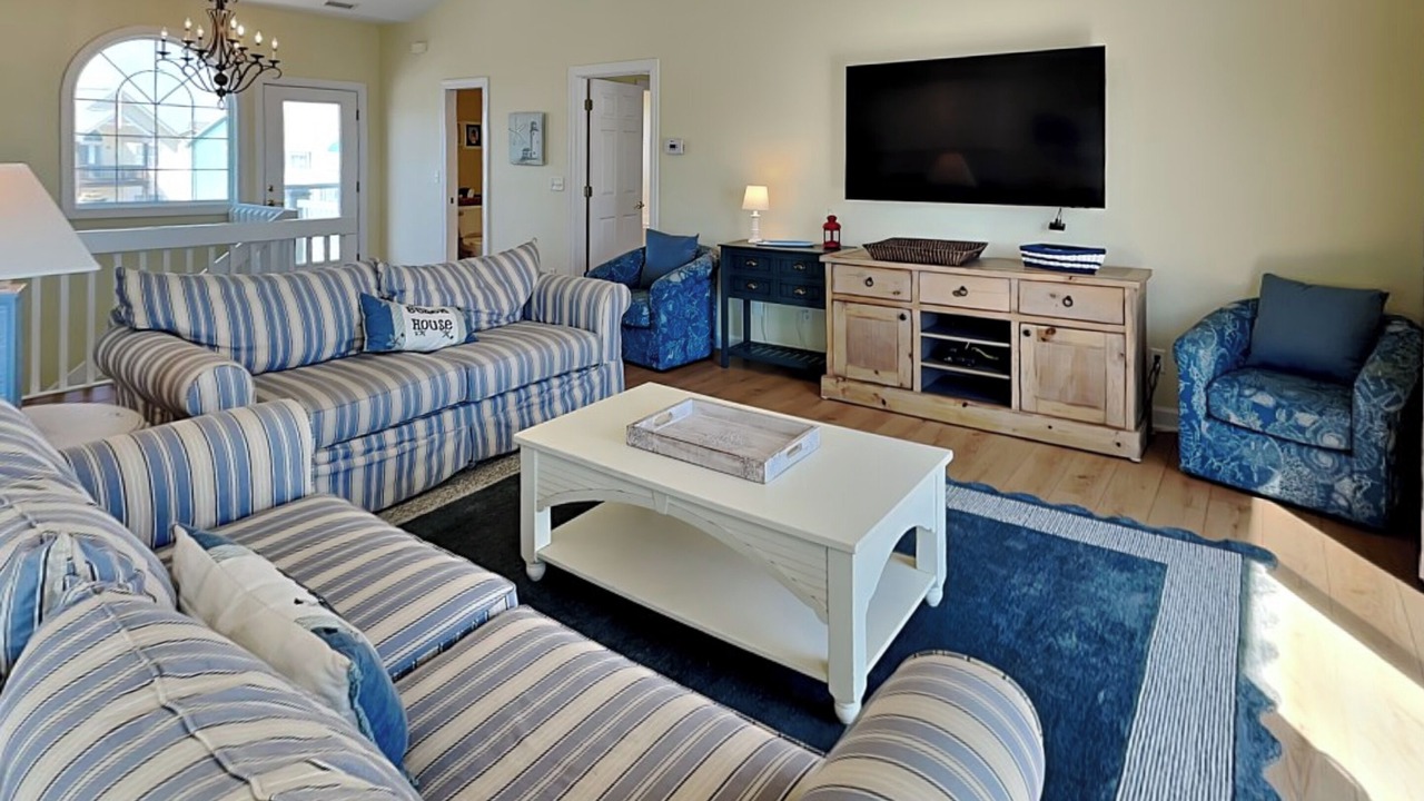 Photo of Livingroom in Village of Stump Sound