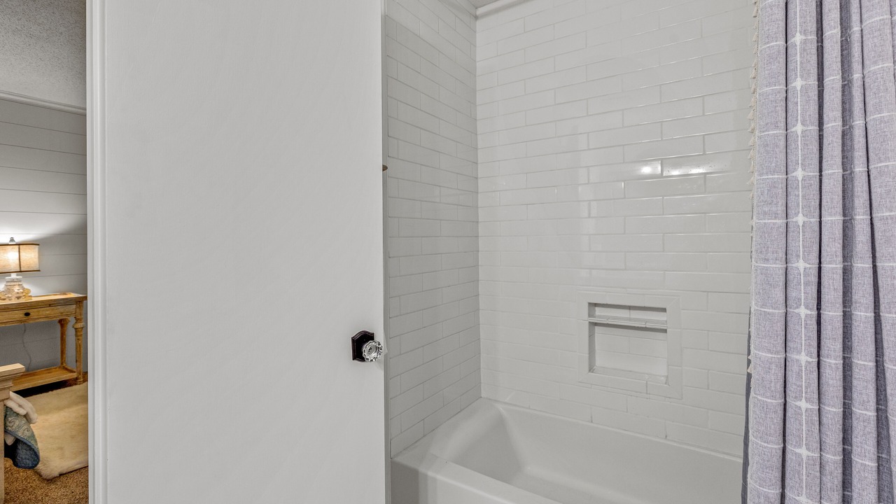 Photo of Bathroom in Highlands Hills