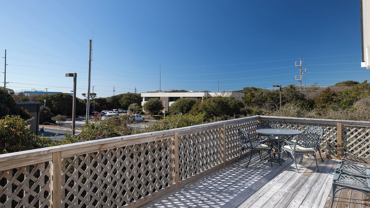 Photo of Patio Balcony in Pine Knoll Shores
