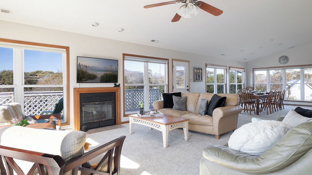 Photo of Others in Pine Knoll Shores