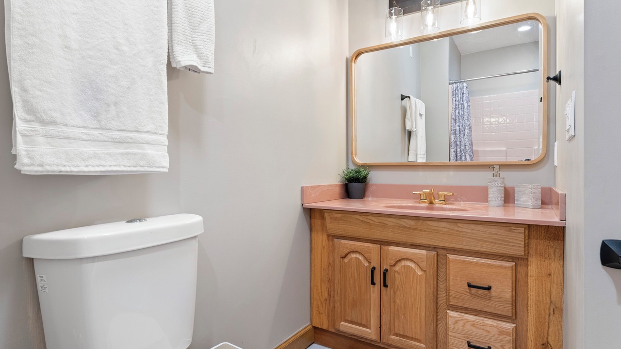 Photo of Bathroom in Candler