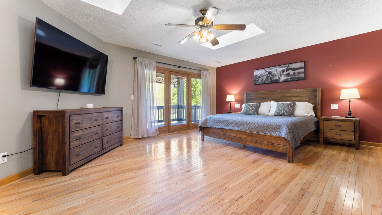 Photo of Bedroom in Candler