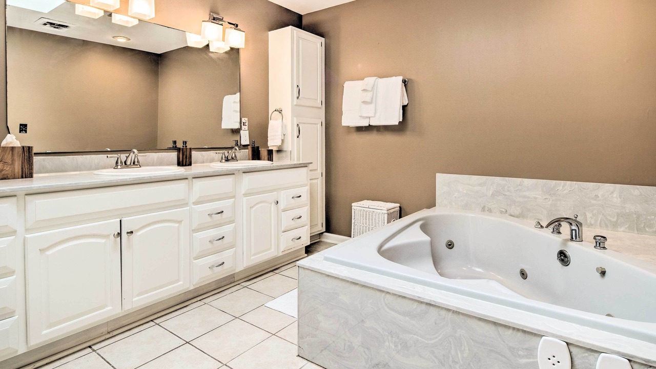 Photo of Bathroom in Chimney Rock