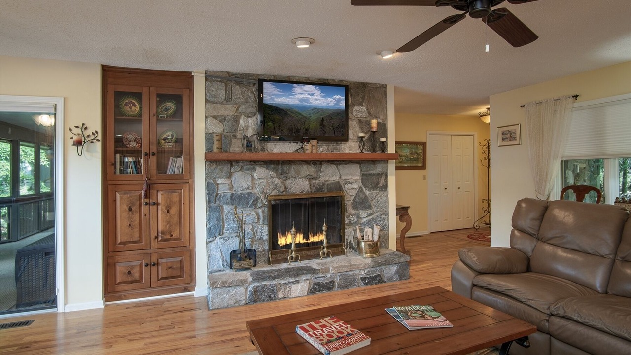 Photo of Livingroom in Brevard