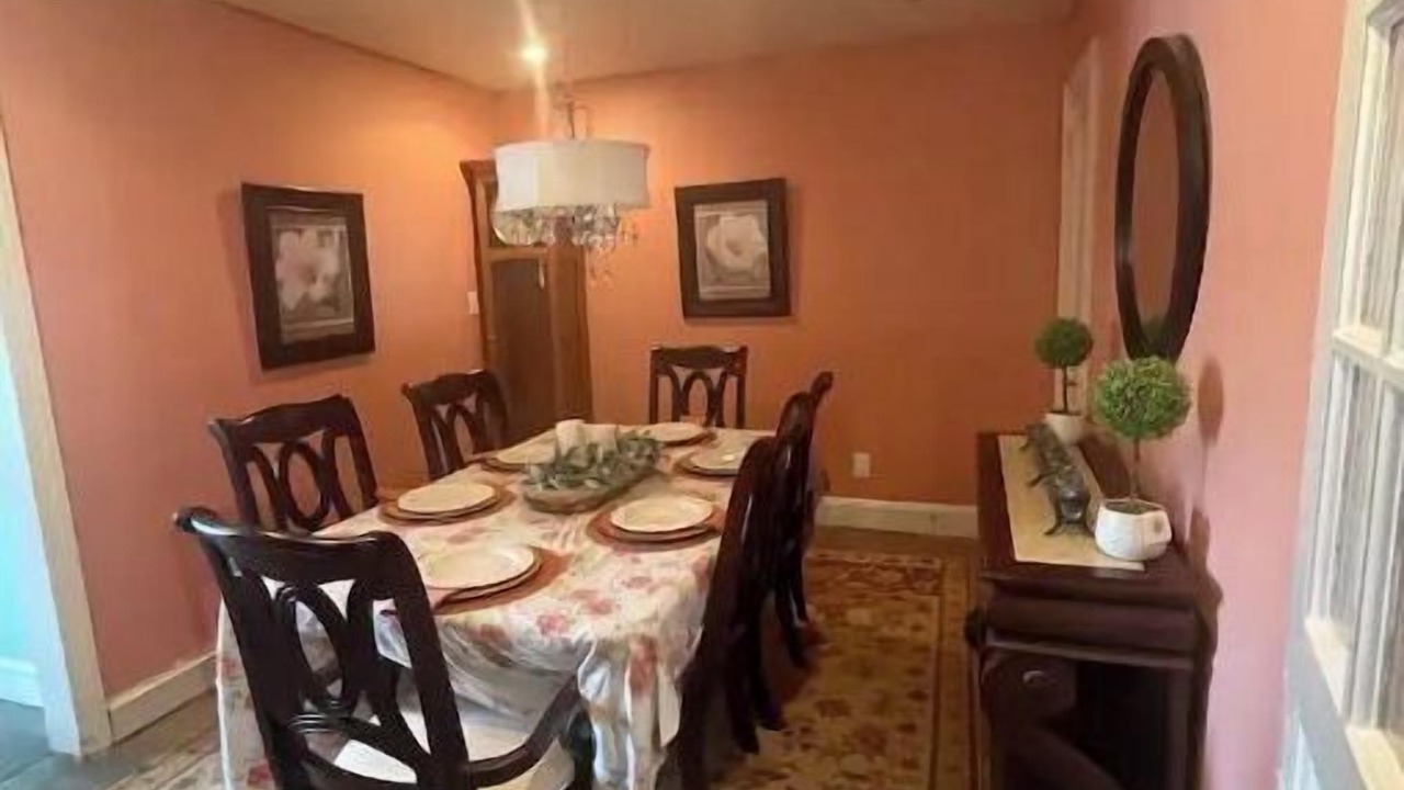 Photo of Bedroom in Edenton