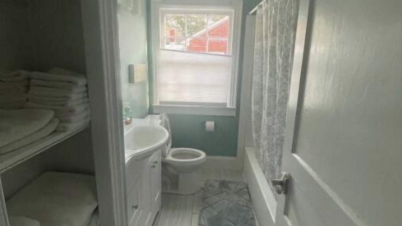 Photo of Bathroom in Edenton