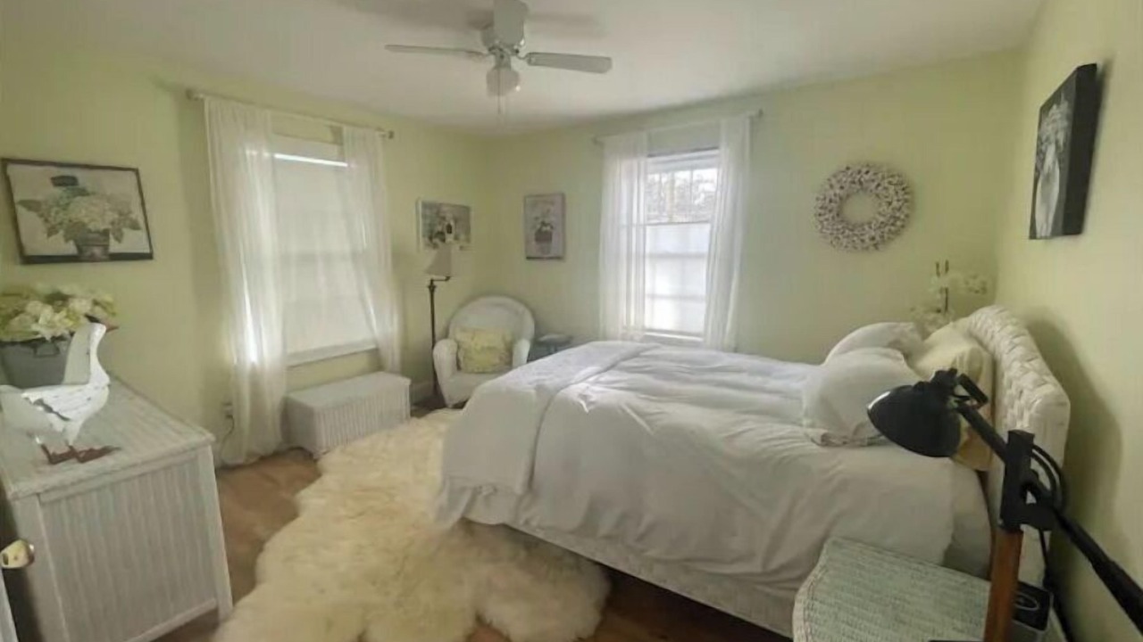 Photo of Bedroom in Edenton