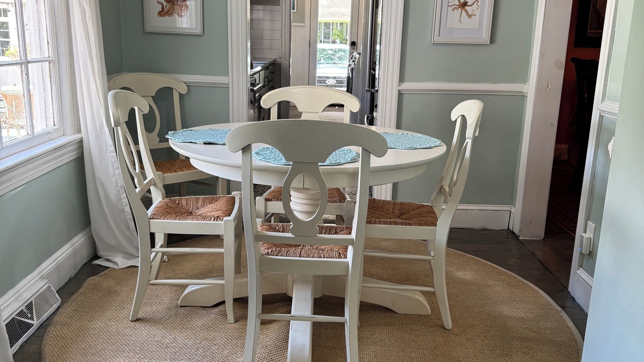 Photo of Bedroom in Edenton