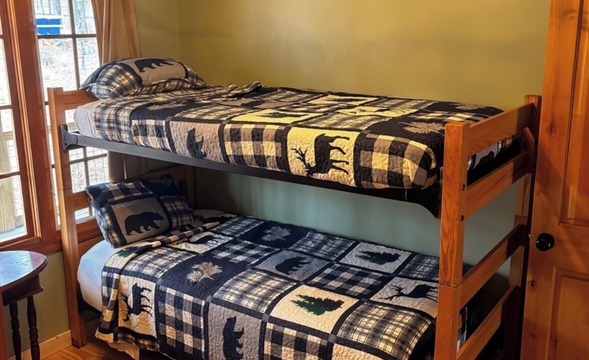 Photo of Bedroom in Valley Head