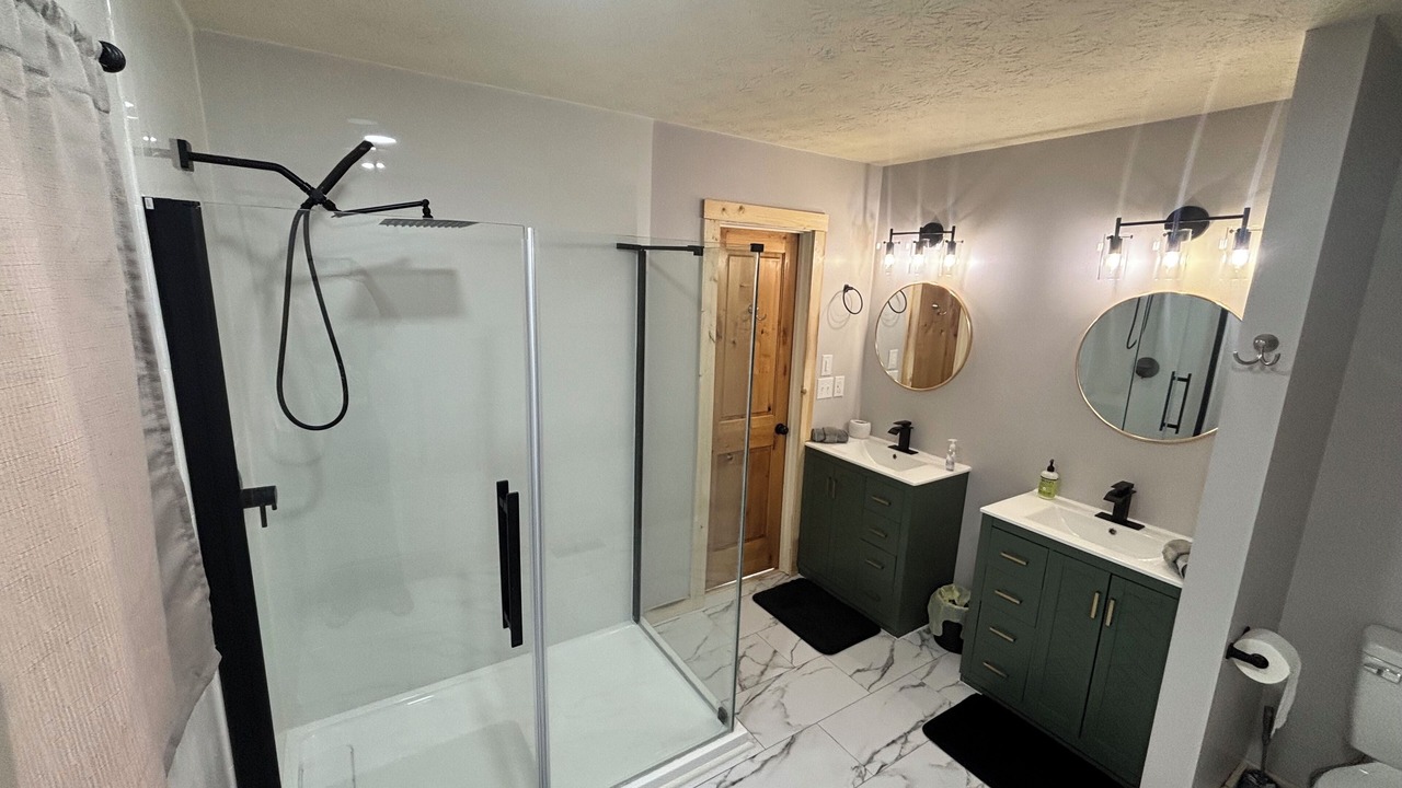 Photo of Bathroom in Valley Head