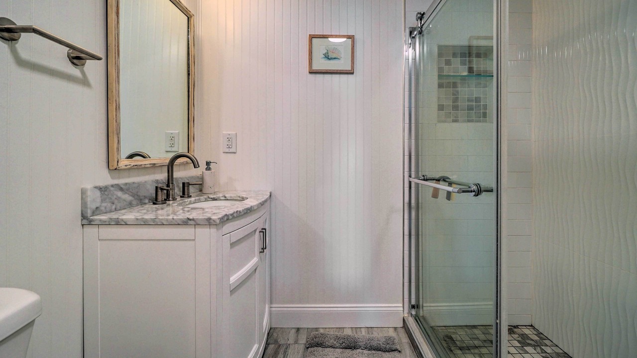 Photo of Bathroom in Wilmington Beach