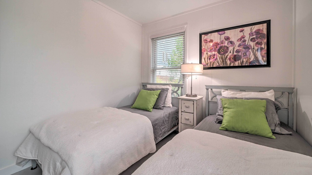 Photo of Bedroom in Wilmington Beach