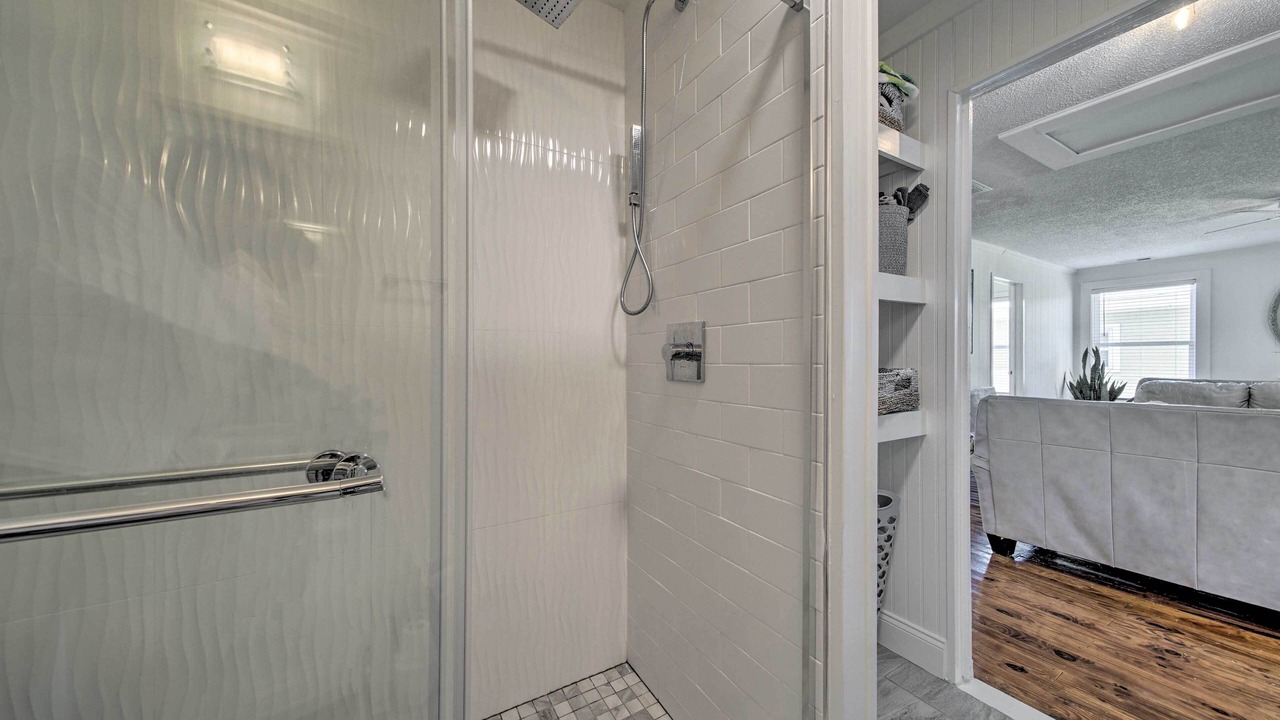 Photo of Bathroom in Wilmington Beach