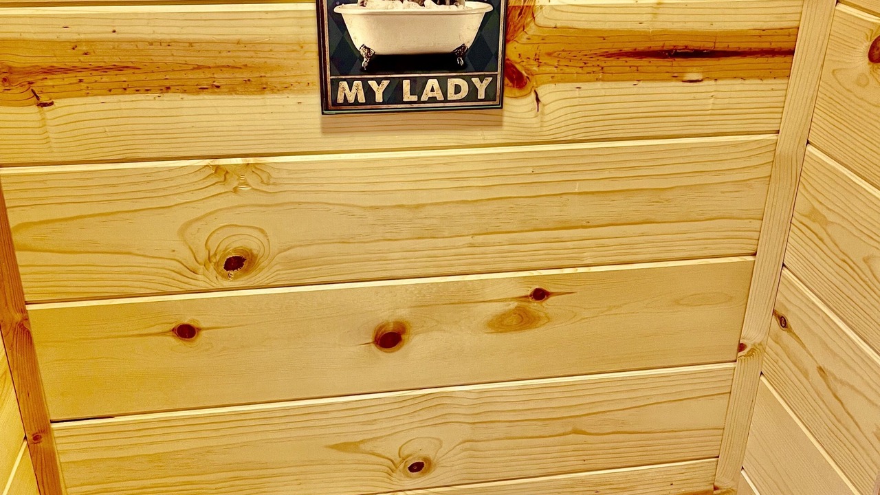 Photo of Bathroom in Murphy