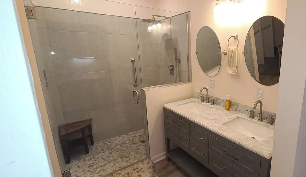 Photo of Bathroom in Franklinton
