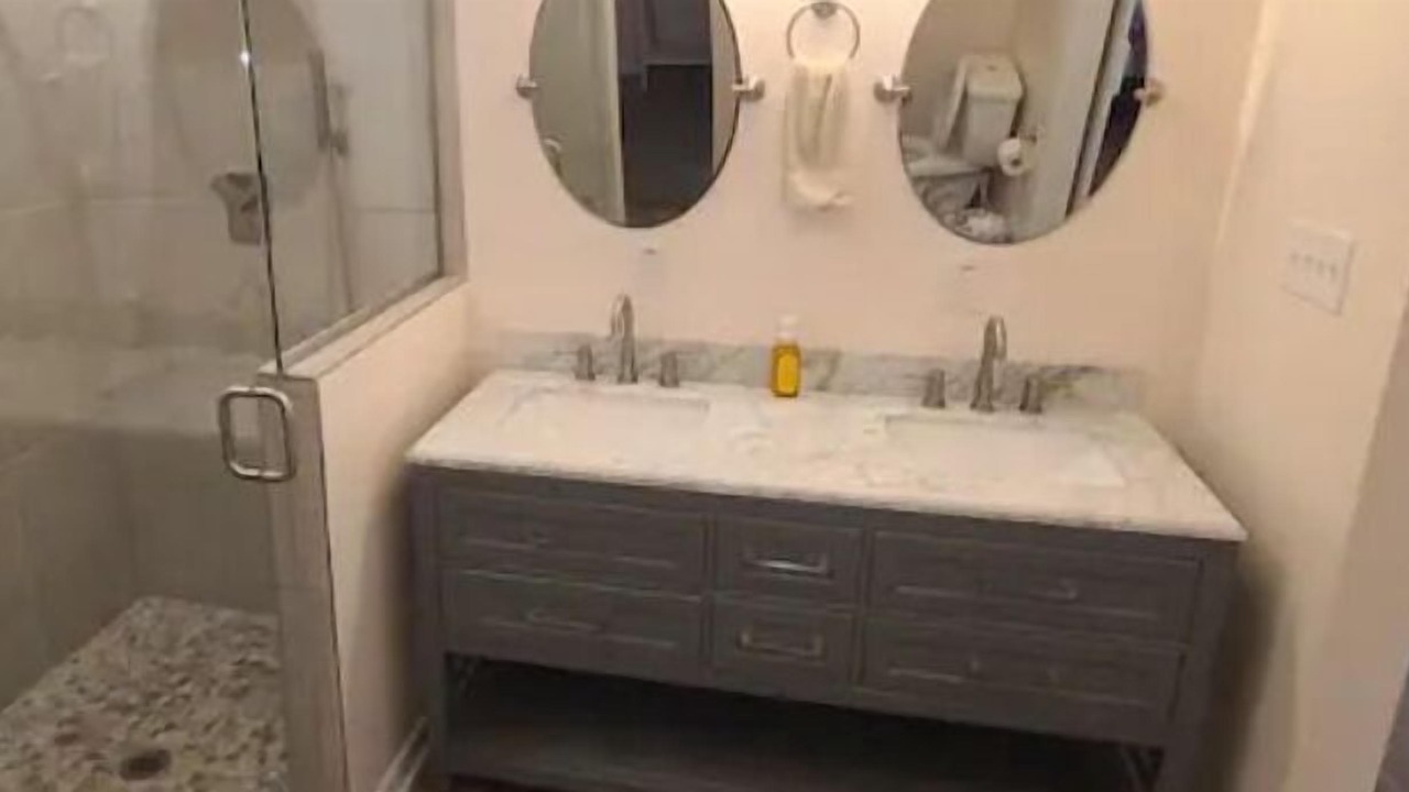 Photo of Bathroom in Franklinton