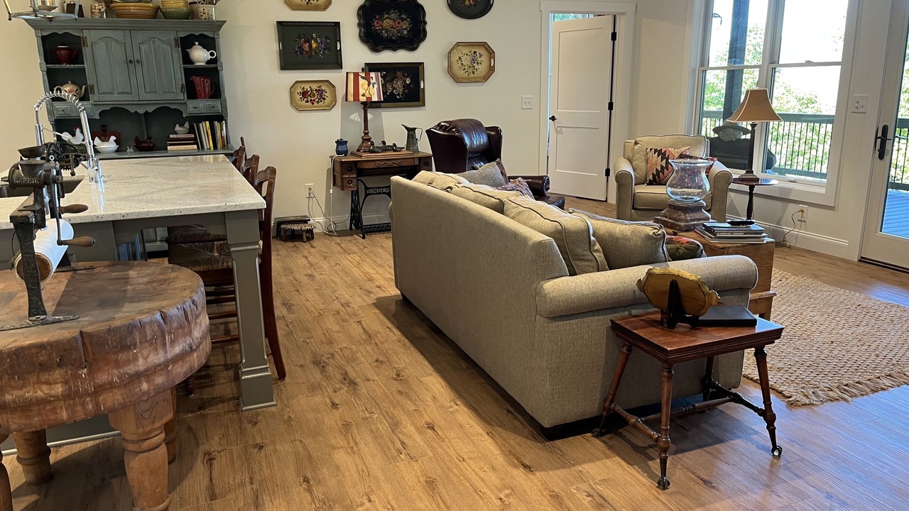 Photo of Livingroom in Hayesville