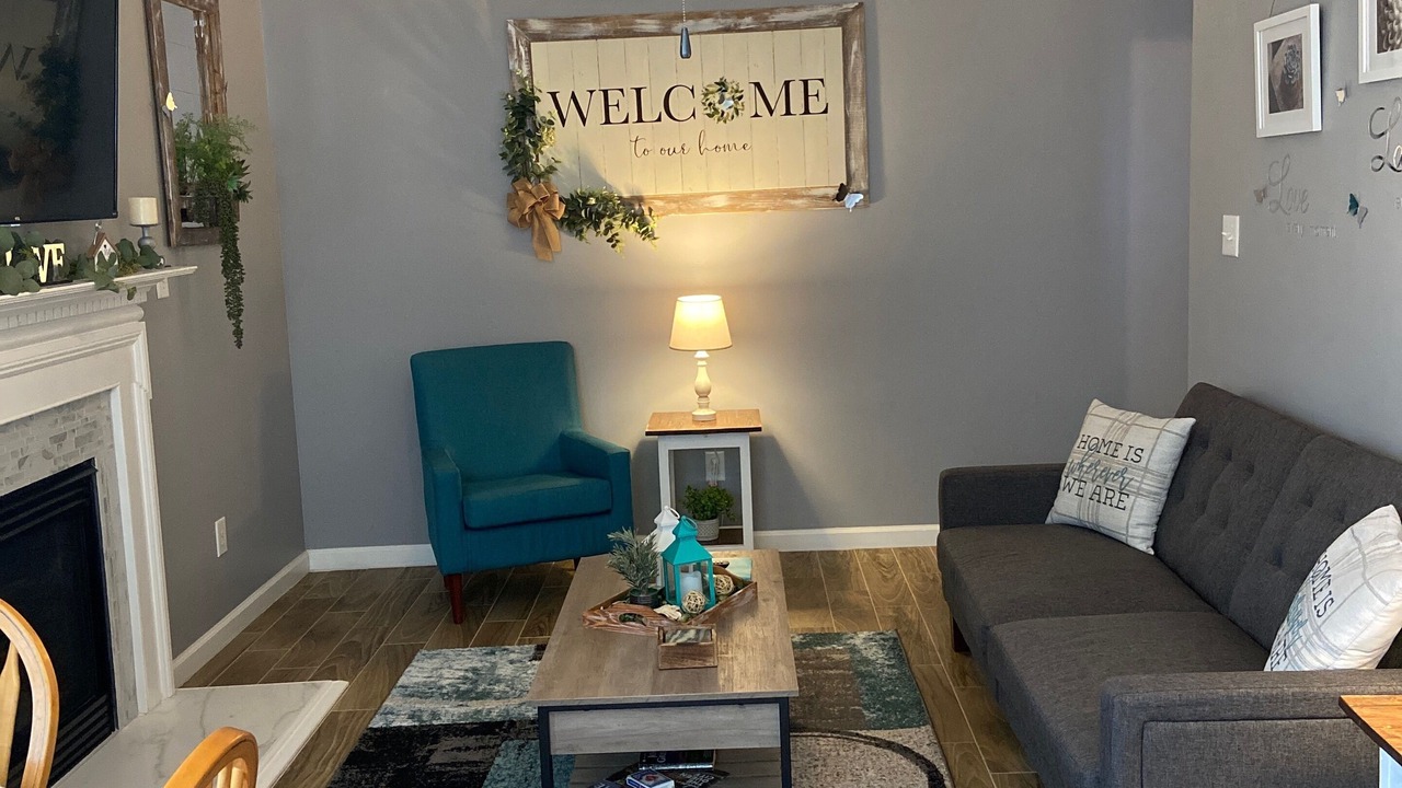 Photo of Livingroom in Concord